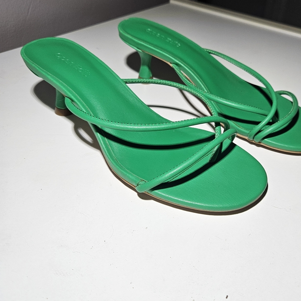 Open Edit Heels - Picture 2 of 4